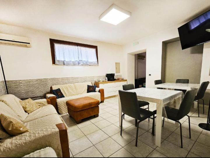 Beb Sa Tanca Nostra Bed & Breakfast Sassari Exterior photo